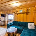 Bacovka Szlembark- Jacuzzi, Kominek, Widok Na Tatry בית נופש