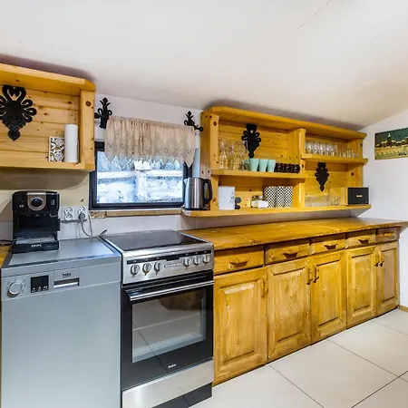 Bacovka Szlembark- Jacuzzi, Kominek, Widok Na Tatry